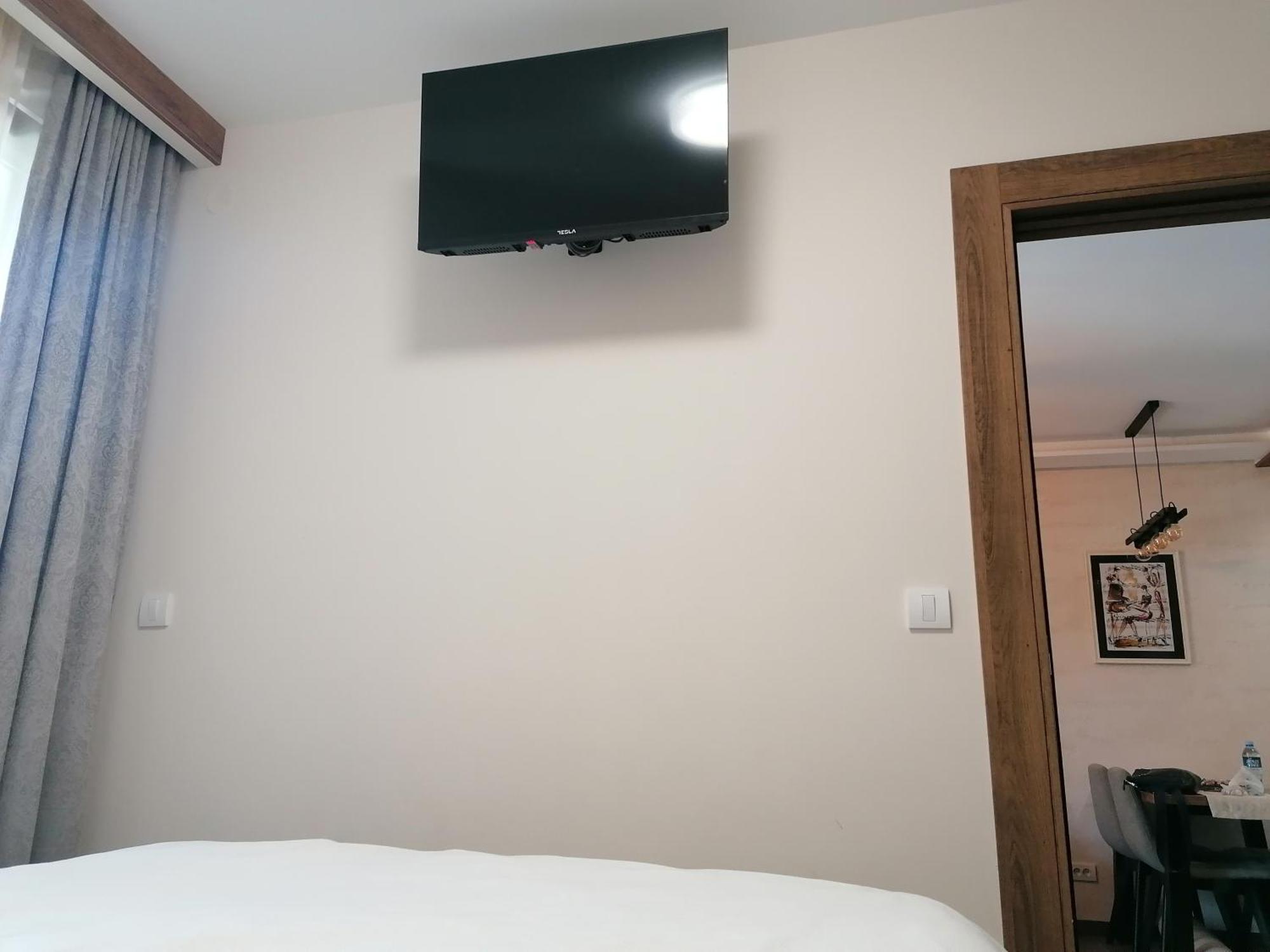 Apartment Lux Crni Vrh Divcibare